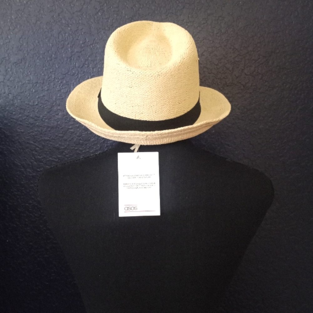Straw fedora hat